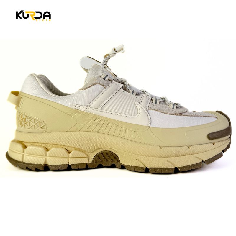 کفش مردانه نایک مدل زووم ومرو روم NIKE ZOOM VOMERO ROAM (2) کفش مردانه نایک مدل زووم ومرو روم NIKE ZOOM VOMERO ROAM